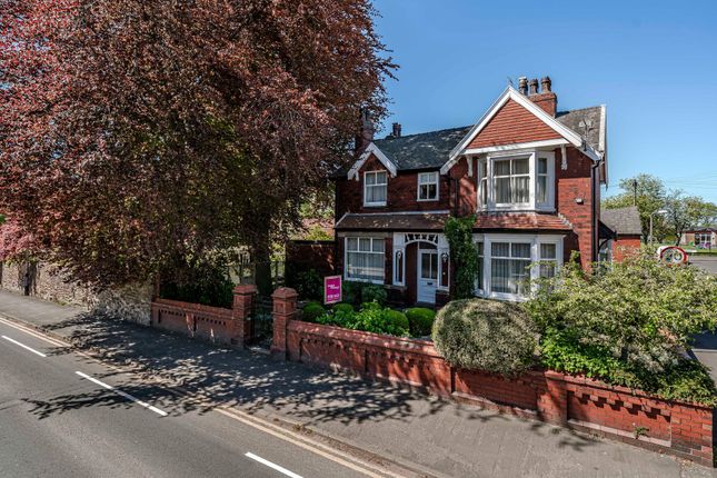 4 bed property, in Park Road, £750,000