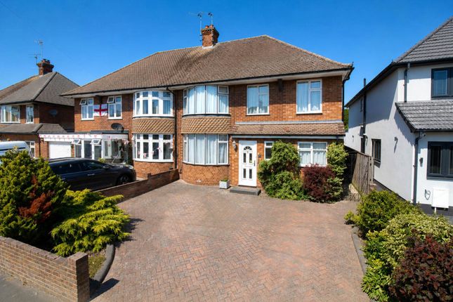 4 bed property, in Broughton Avenue, £525,000