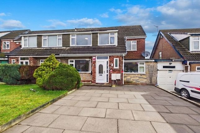 4 bed property, in Birchfield Drive, £375,000