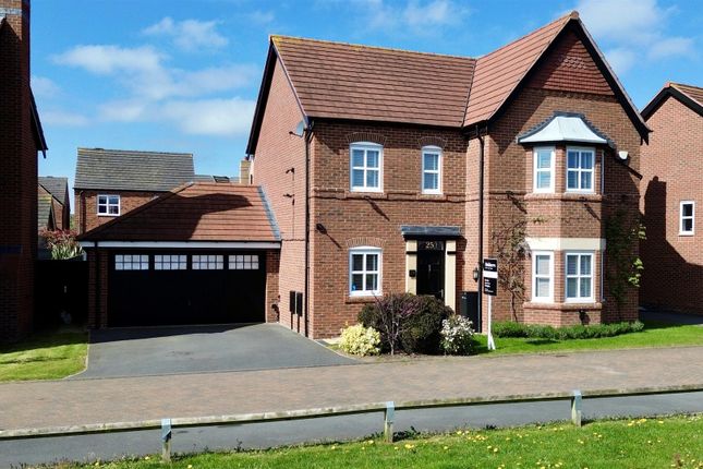 4 bed property, in Daffodil Close, £525,000