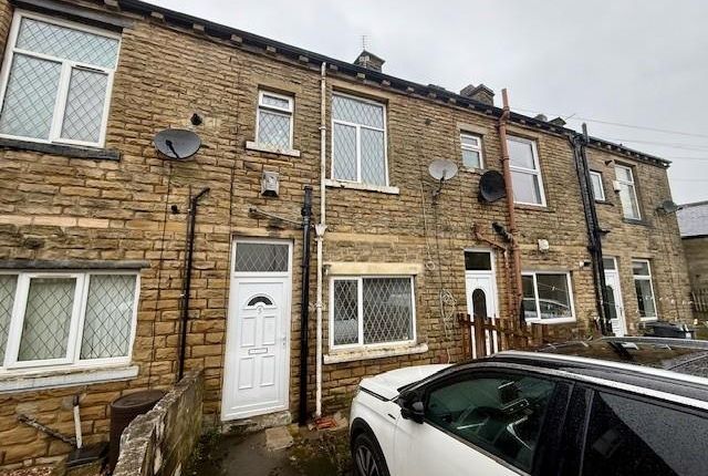 2 bed property, in Eldon Place, £94,995