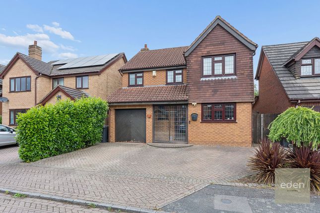 4 bed property, in Priestley Drive, £500,000