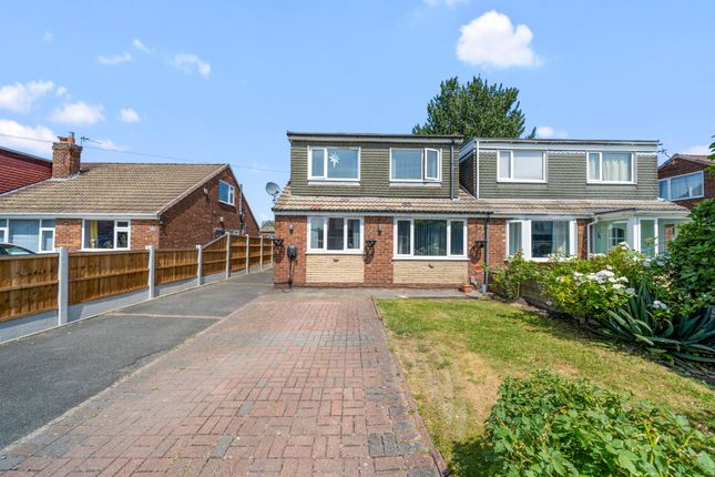 4 bed property, in Ruabon Crescent, £260,000