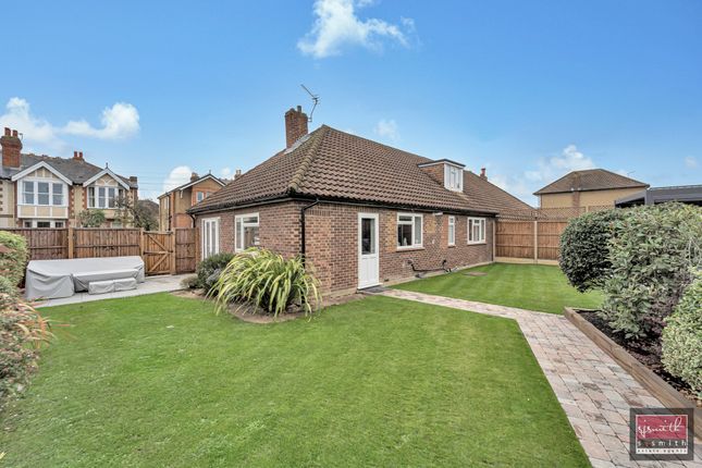 3 bed property, in Chesterfield Road, £625,000