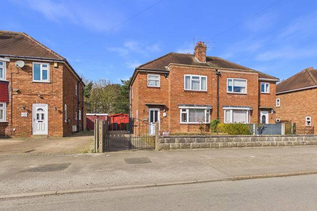3 bed property, in Clarke Road, £215,000