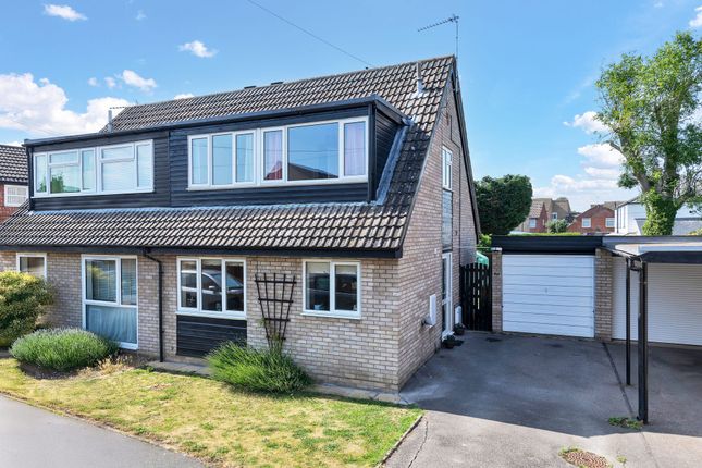 3 bed property, in Guntons Close, £260,000