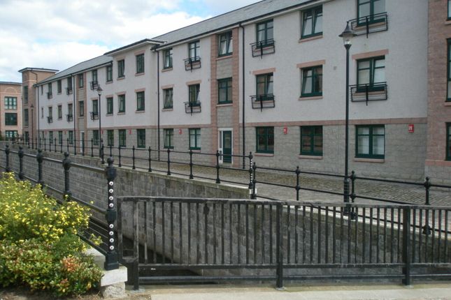 1 bed property, in Millbank View, £85,000
