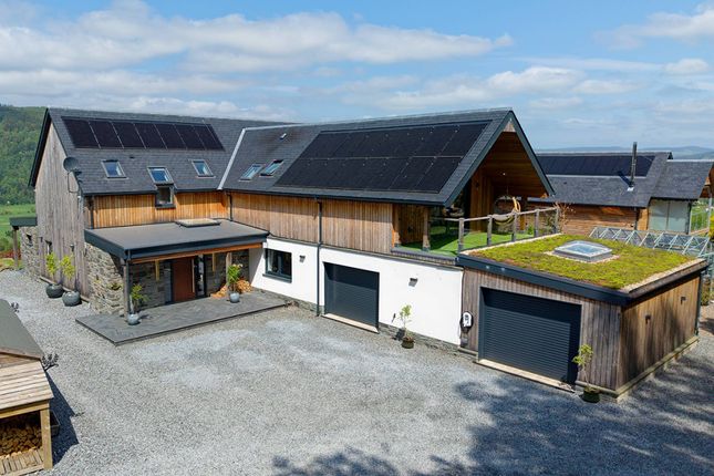 5 bed property, in Aberfeldy, £999,995