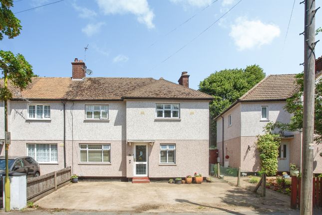 3 bed property, in Woodside, £525,000