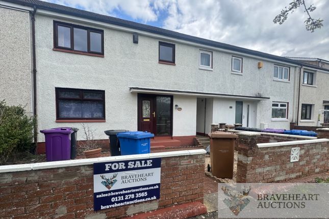 2 bed property, in 134 Hunter Drive, £64,000