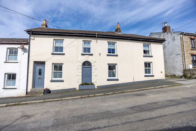 6 bed property, in Fore Street, £365,000
