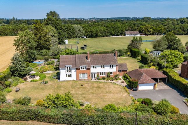 6 bed property, in Upper Wick Lane, £875,000