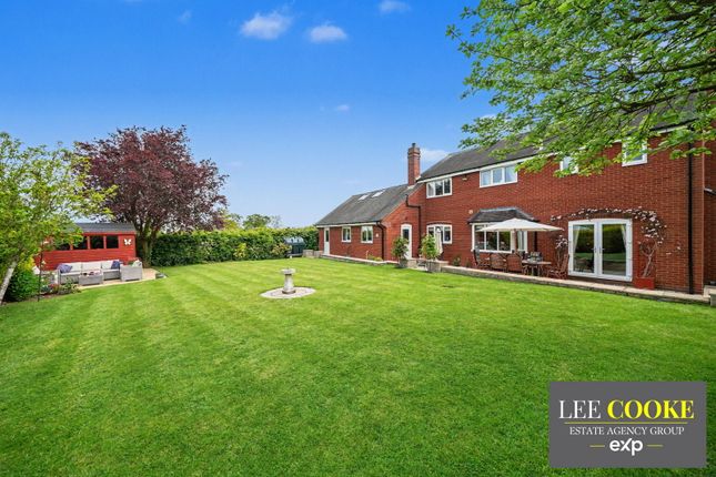 4 bed property, in Bickford Road, £650,000
