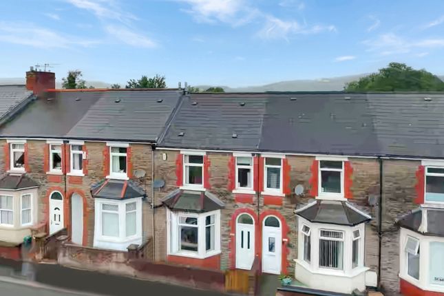 3 bed property, in Van Road, £230,000