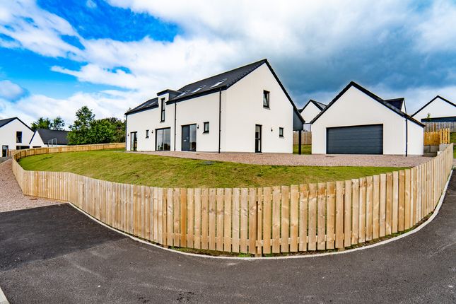 4 bed property, in Rhicullen, £495,000