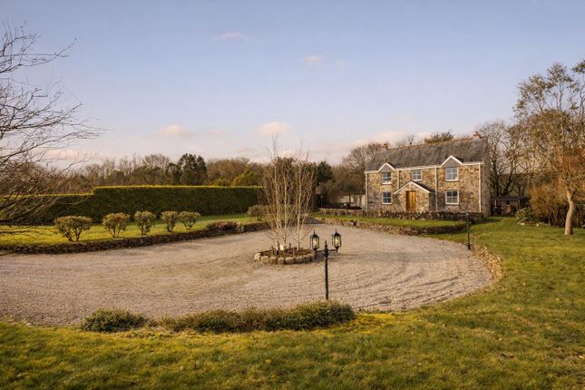 2 bed property, in Barn Park, £850,000