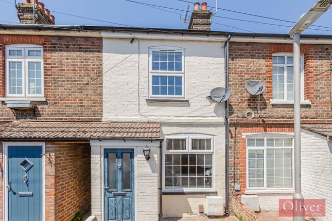 2 bed property, in Seaton Road, £375,000
