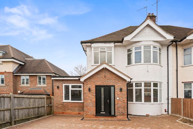 4 bed property, in Great North Way, £1,200,000