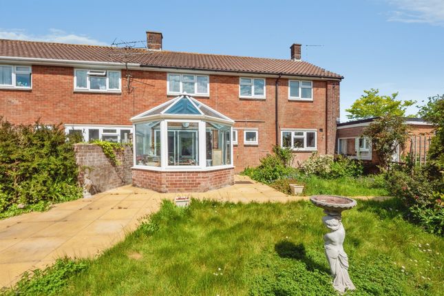 3 bed property, in Mellstock Avenue, £475,000