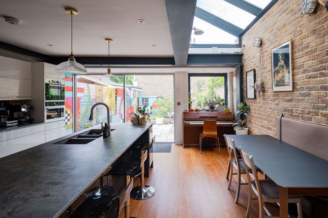 4 bed property, in Kingswood Road, £1,200,000