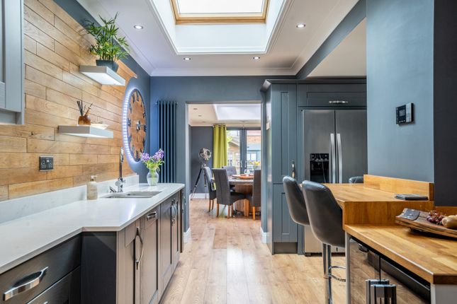 3 bed property, in Langdale Avenue, £450,000