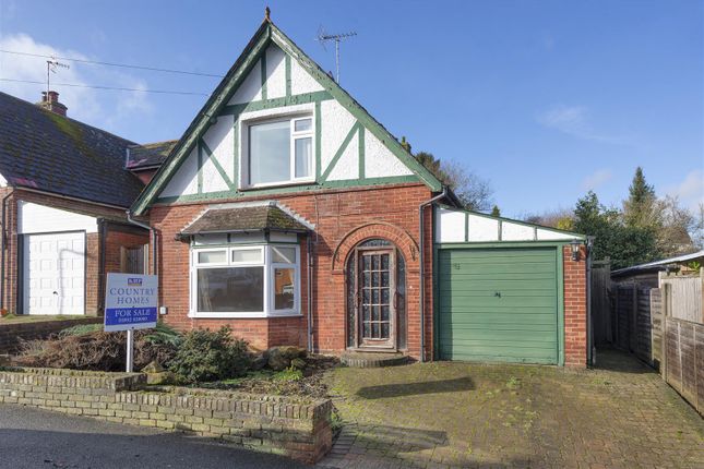 3 bed property, in Stanam Road, £460,000