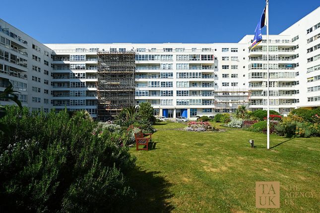 2 bed property, in Marine Drive, £300,000