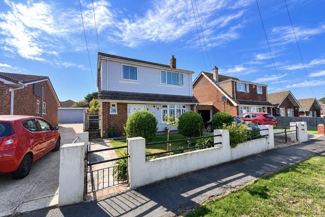 4 bed property, in Edith Avenue North, £525,000