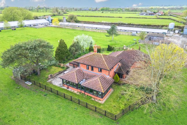 3 bed property, in Seend Road, £800,000