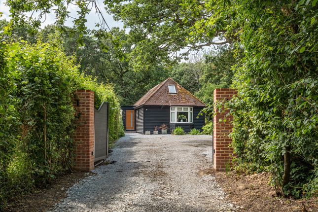 3 bed property, in Horsham Lane, £950,000