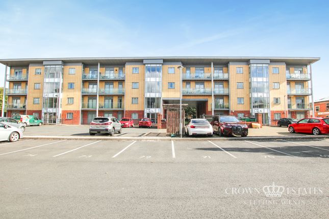 1 bed property, in Bolton Road, £59,950