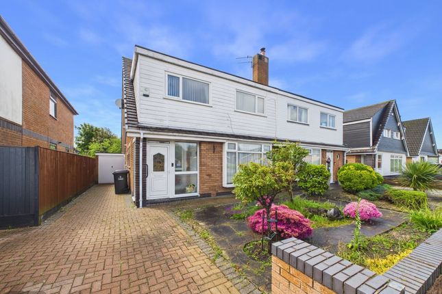 3 bed property, in Ayrton Avenue, £225,000
