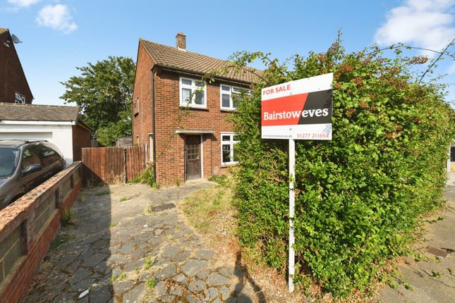 3 bed property, in Broad Meadow, £350,000