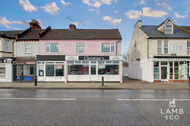 3 bed property, in Old Road, £254,000