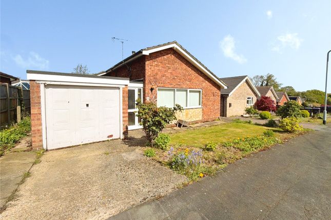 3 bed property, in Clematis Close, £230,000
