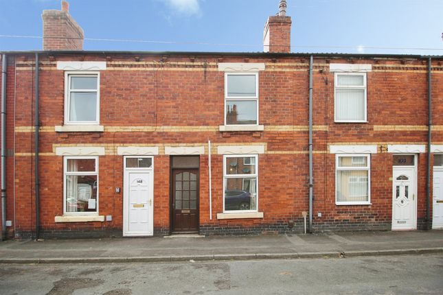 2 bed property, in Hugh Street, £130,000