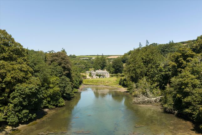 9 bed property, in St. Veep, £3,750,000
