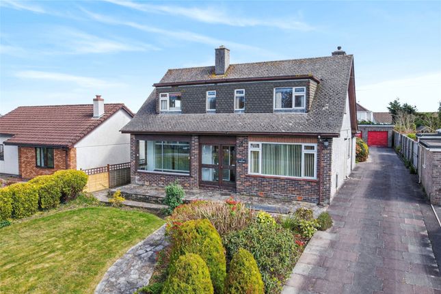 3 bed property, in Sea Road, £600,000