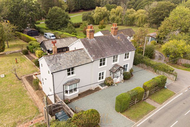 5 bed property, in Tandridge Lane, £1,350,000