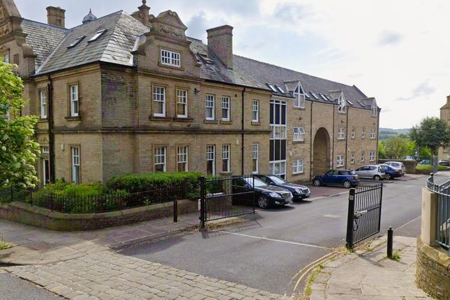 2 bed property, in Prescott Street, £149,000