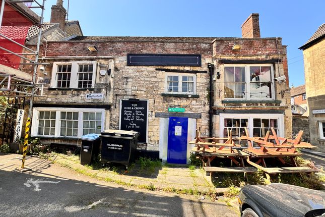 Studio, in The Rose And Crown, £225,000