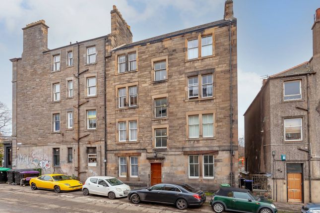 1 bed property, in Eyre Terrace, £195,000