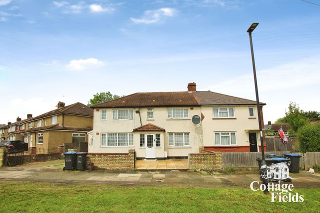 3 bed property, in Stoneleigh Avenue, £415,000