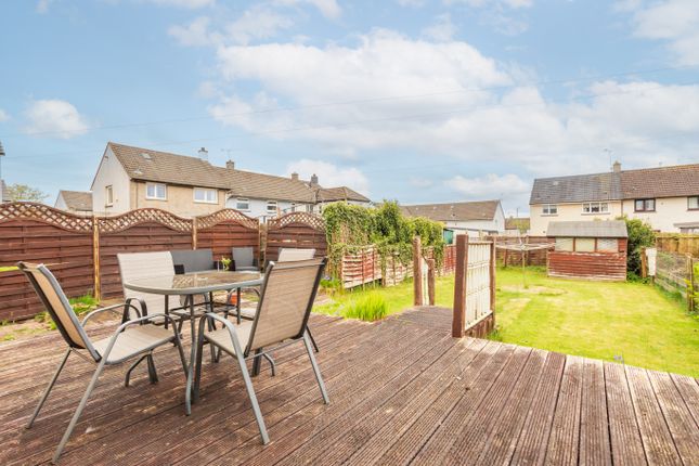 2 bed property, in Deans Avenue, £115,000