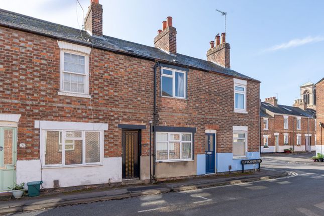 2 bed property, in Jericho Street, £475,000