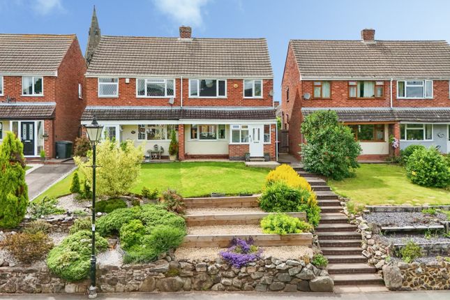 3 bed property, in Main Road, £305,000