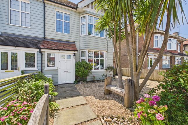 3 bed property, in Phrosso Road, £550,000