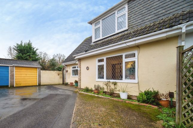3 bed property, in Olde Farm Drive, £514,500