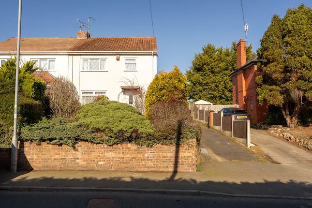 3 bed property, in 44 St. Chads Road, £200,000