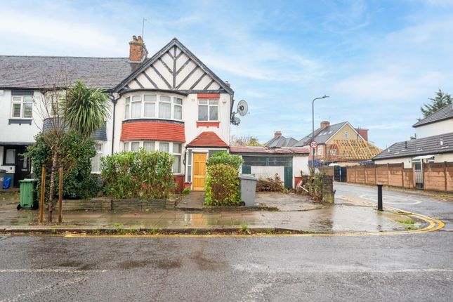 3 bed property, in All Souls Avenue, £1,150,000